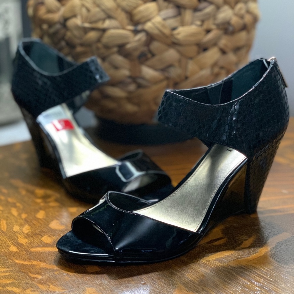 Alfani black patent and animal print Donnie wedges